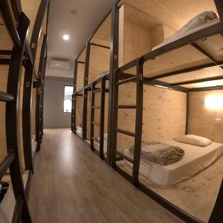 Bunk Inn Hostel Bundaberg Bagian luar foto